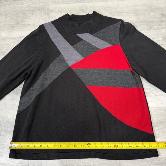 Black and Red Colorblock Sweater with Geometric Design and Mockneck - Picture 9 of 14